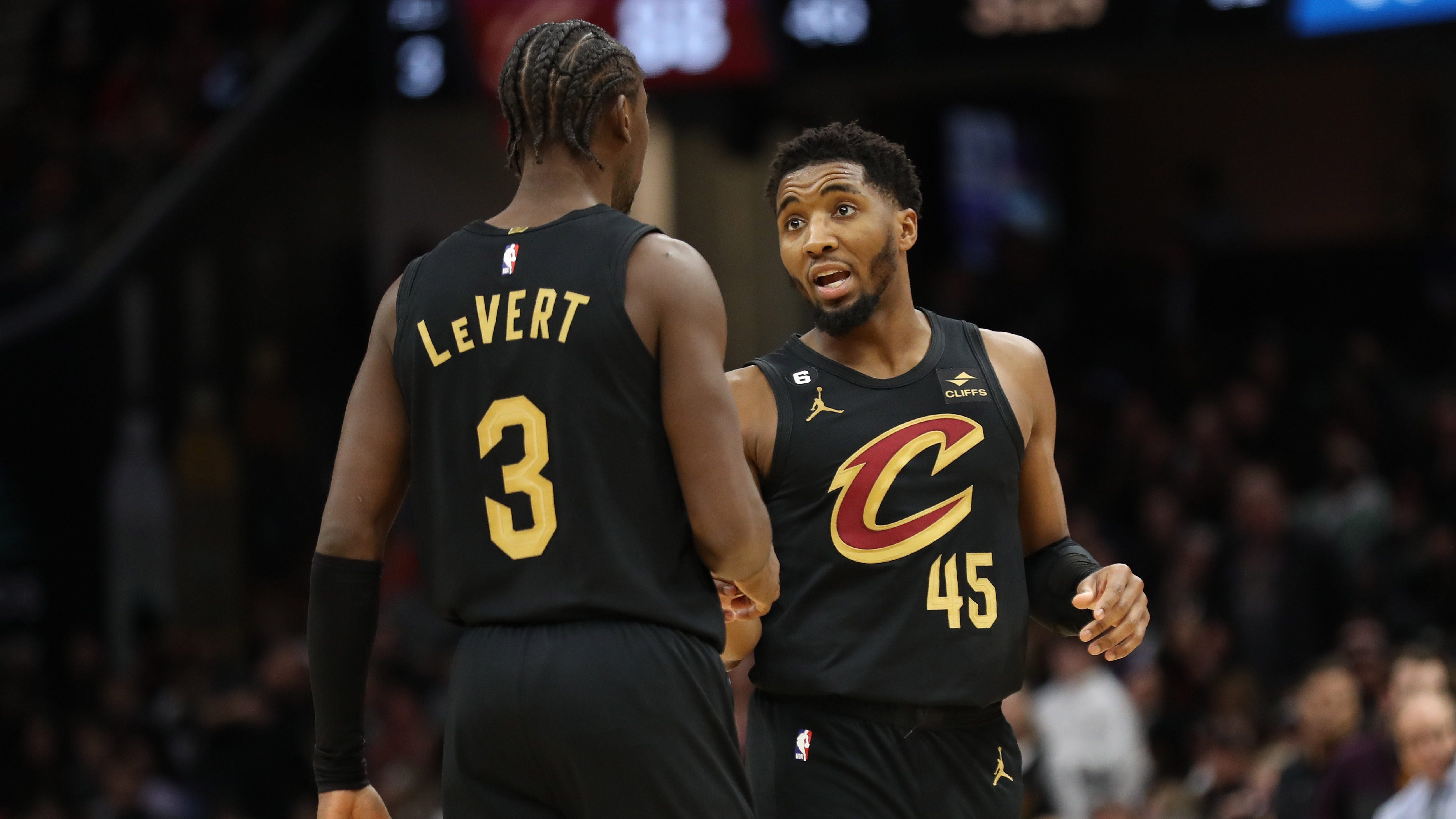 Cleveland Cavaliers at Minnesota Timberwolves odds, picks and predictions