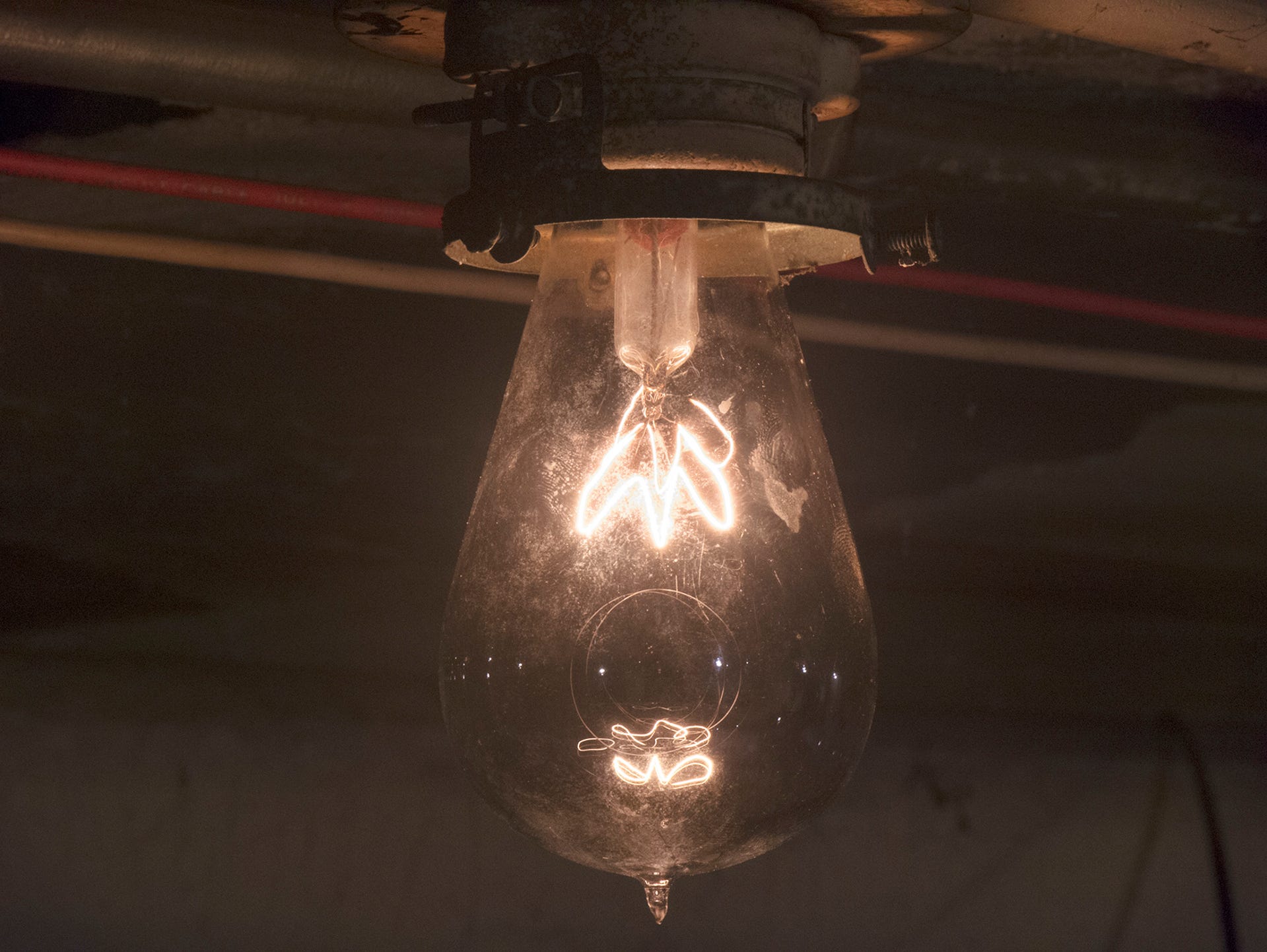 100yearold light bulb discovered in York