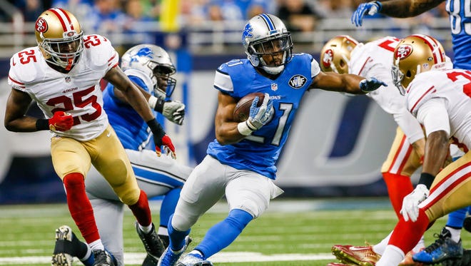 Detroit Lions running back Ameer Abdullah runs for a first down against the San Francisco 49ers during the second quarter at Ford Field in Detroit on Sunday, Dec. 27, 2015.
