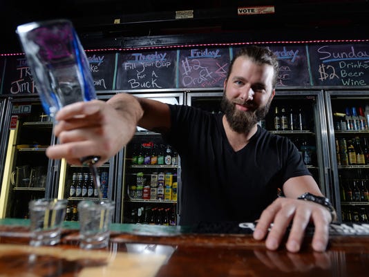 Ace bartending school