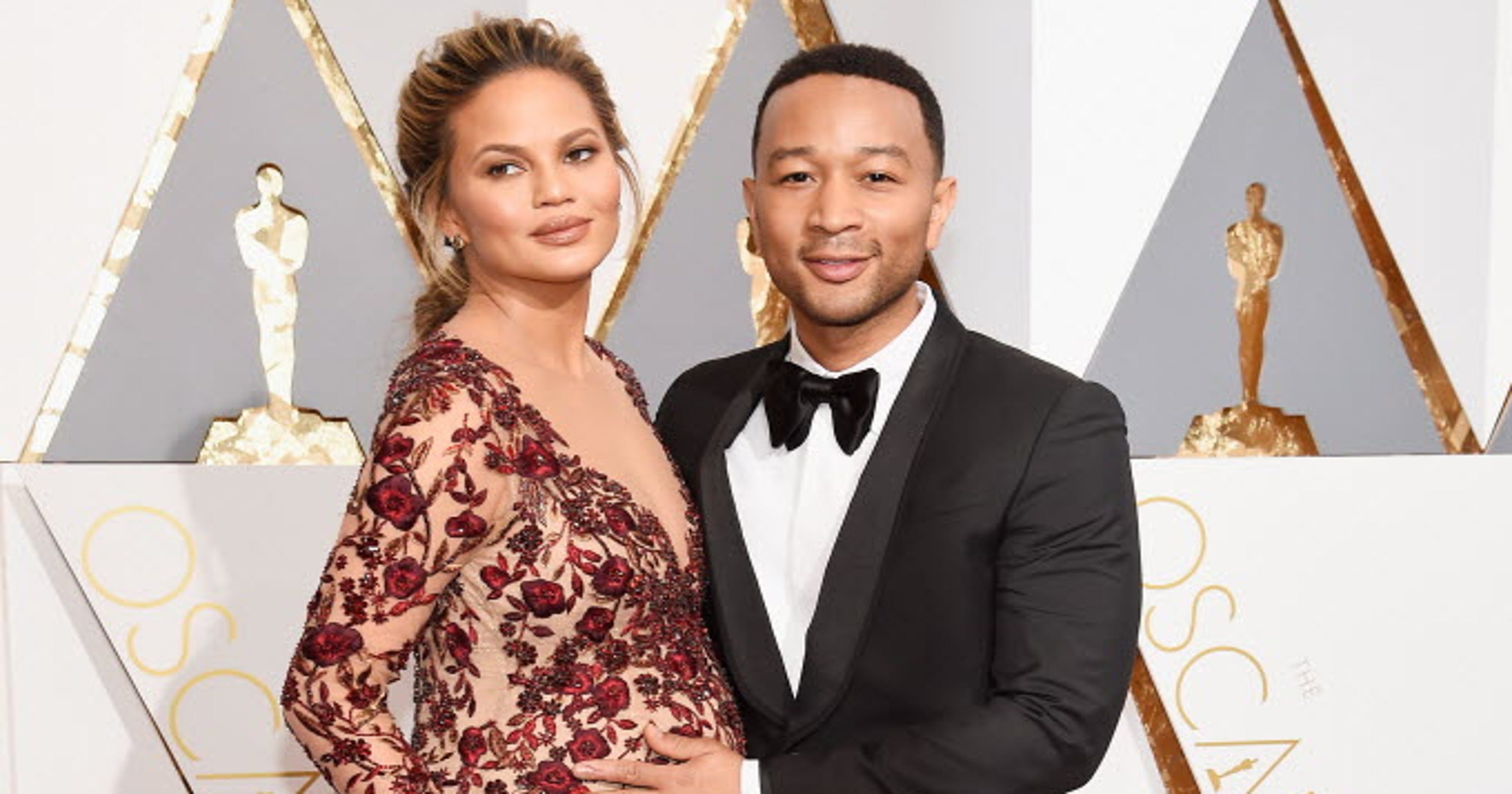 John Legend, Chrissy Teigen baby girl, give her awesome name