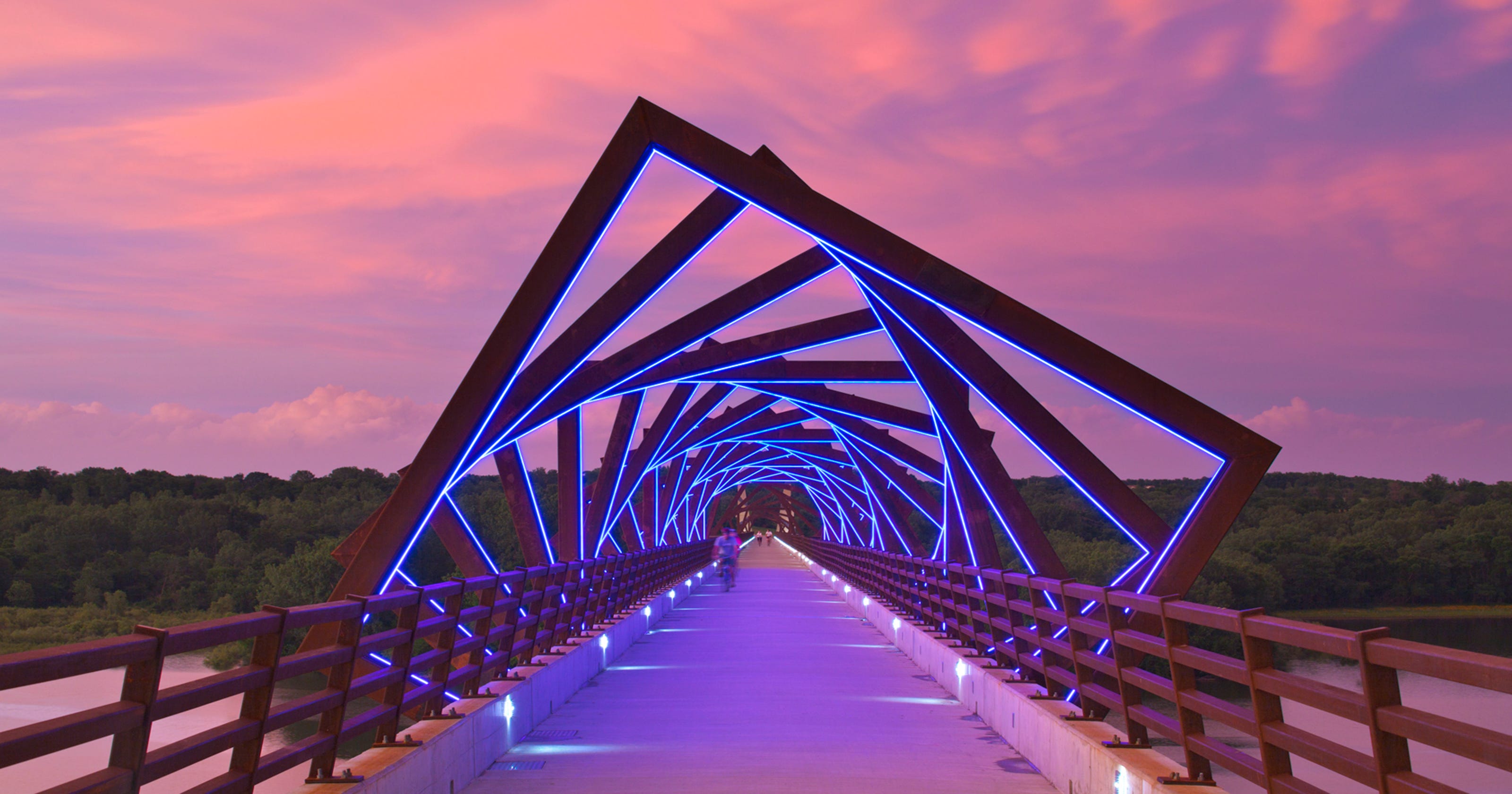 Photos The beauty of Iowa's High Trestle Trail Bridge