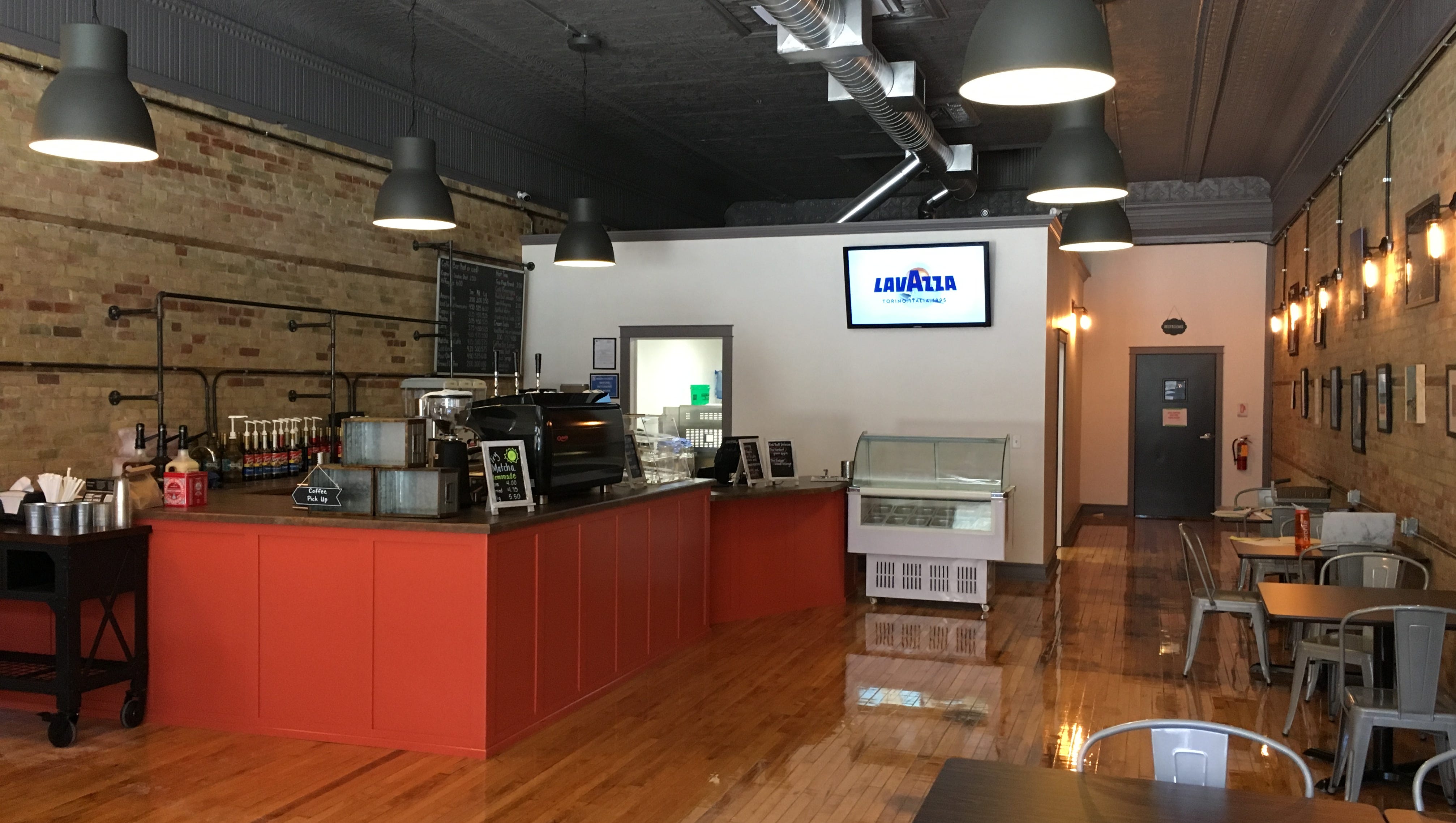 Green Bay Packers fans restaurant guide, food, beer