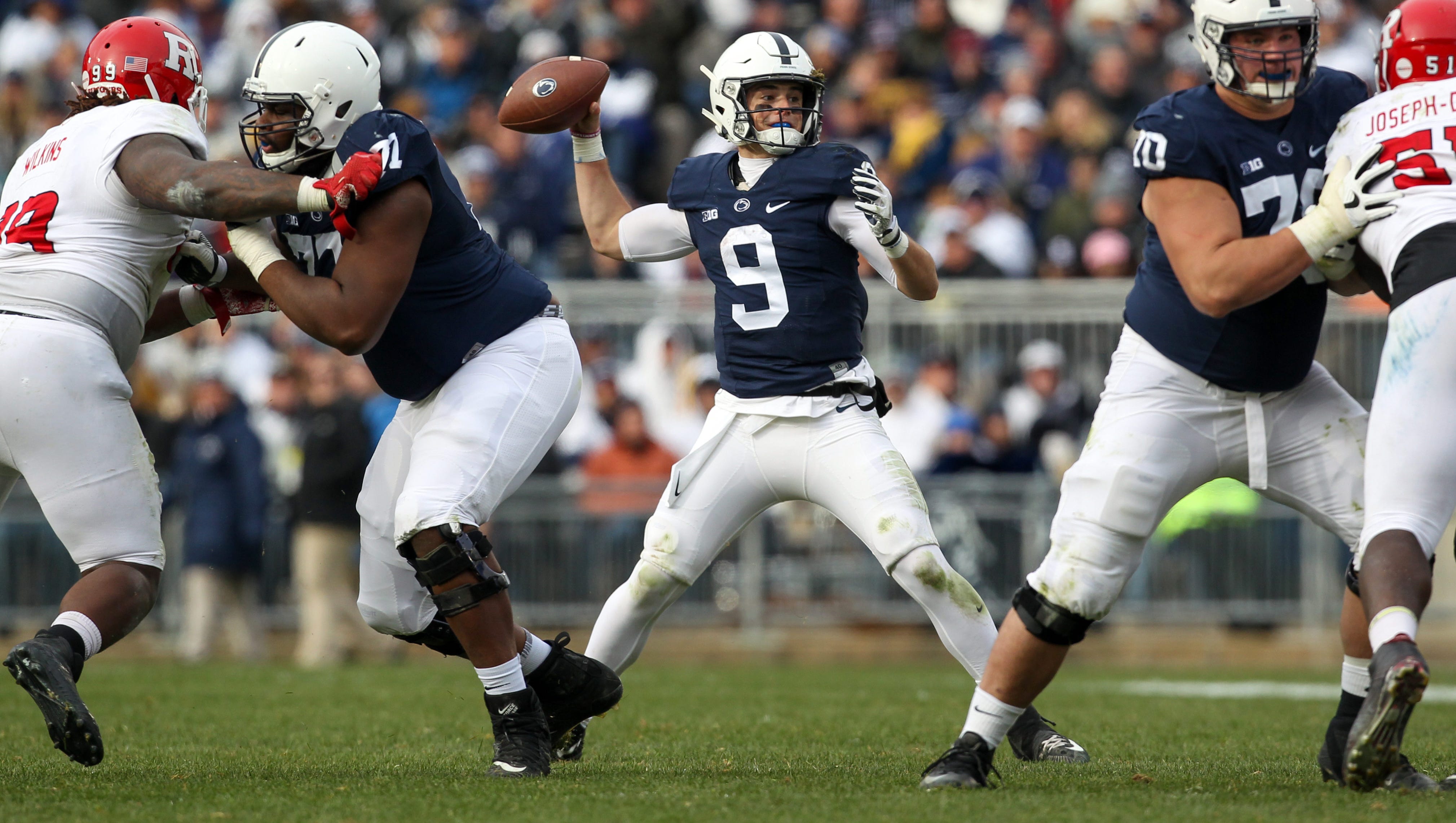 College Football's 10 best quarterbacks For 2018