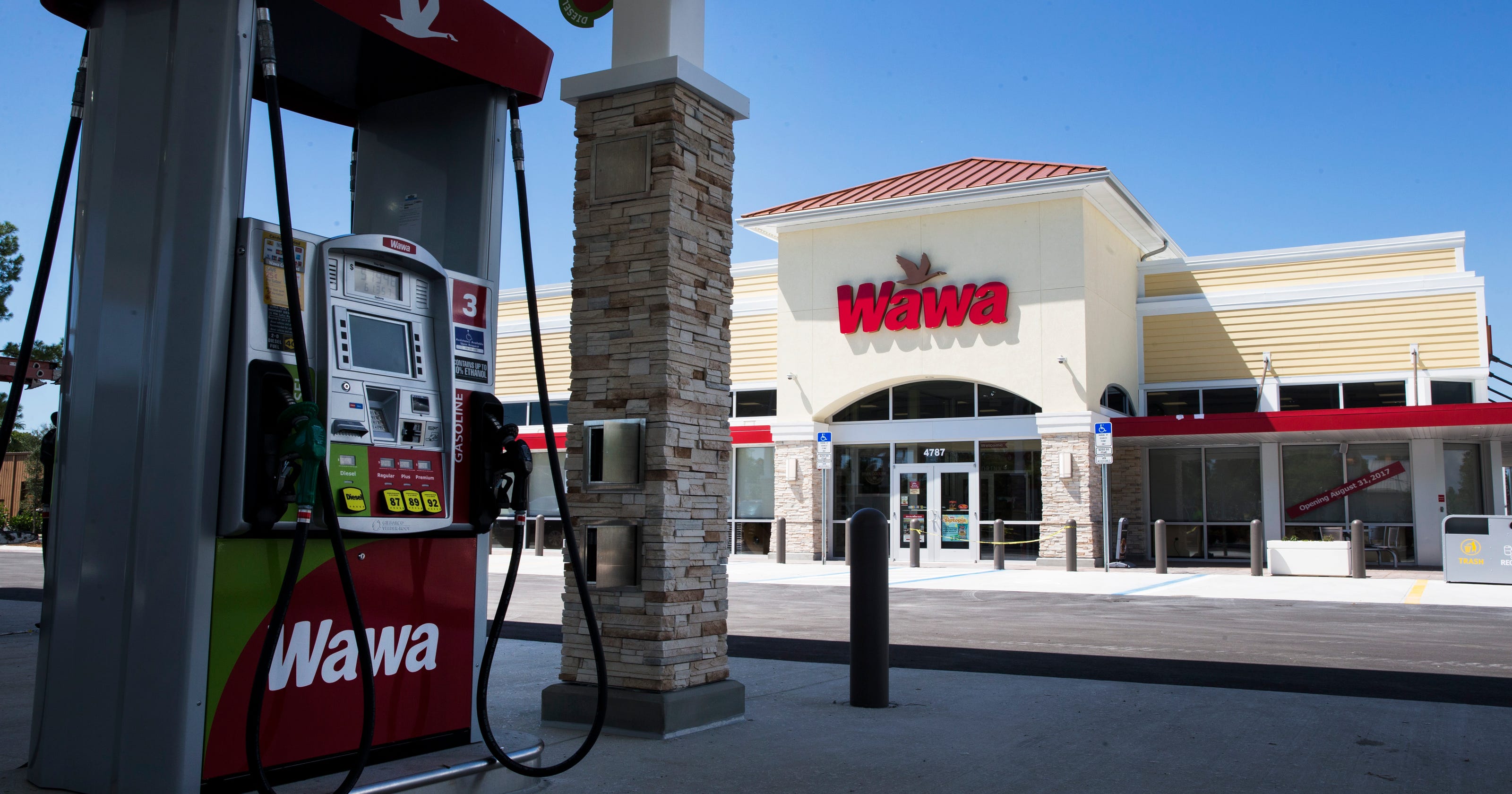 Hoagie heaven: Wawa to open first Collier store