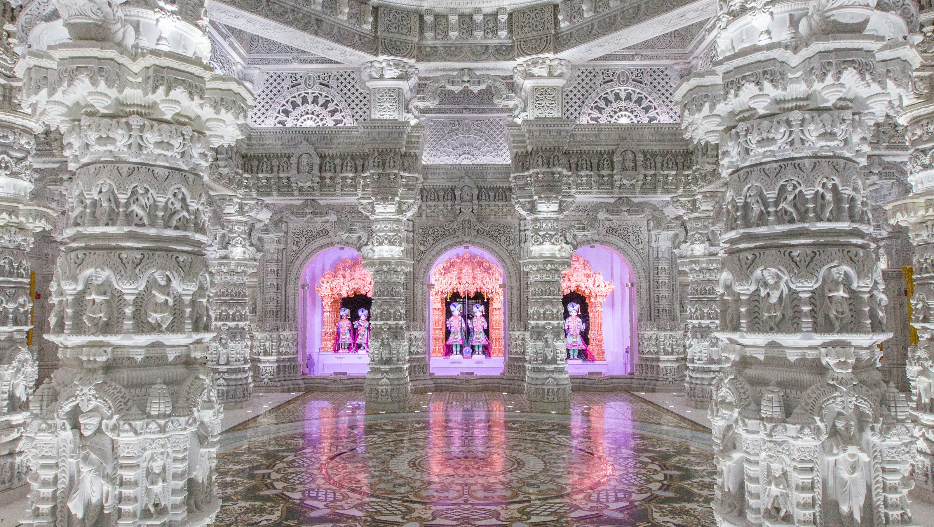 Travel Visit This Otherworldly Hindu Temple In NJ travel-visit-this-otherworldly-hindu-temple-in-nj