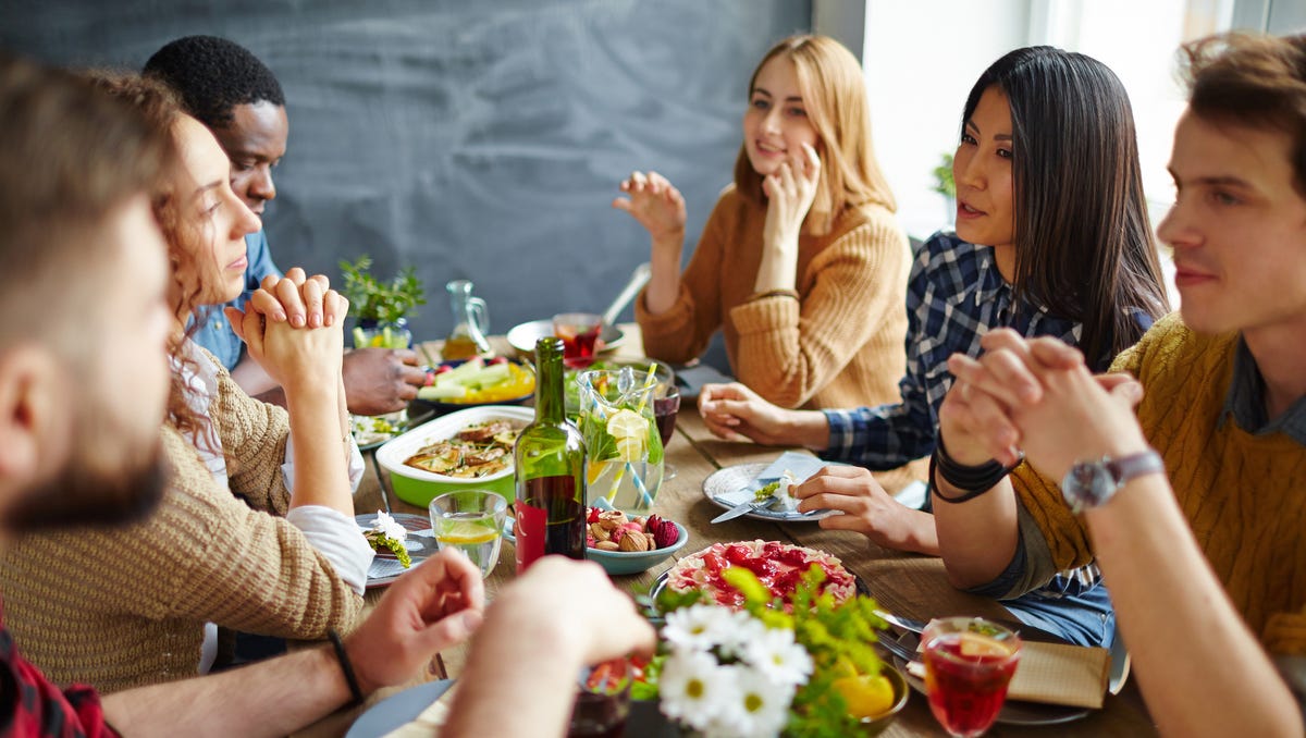 Thanksgiving 2017: 20 etiquette tips for dinner guests