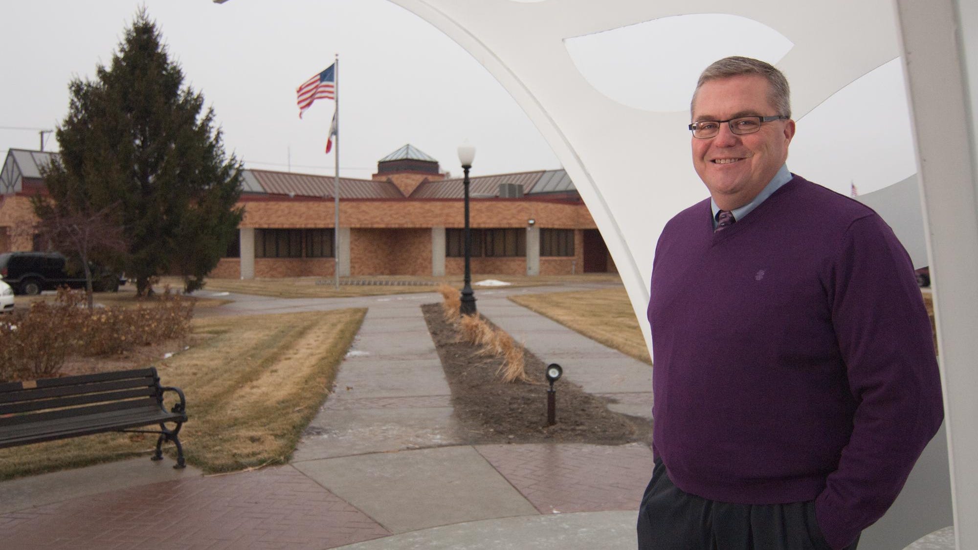 Longtime Indianola councilmember says mayor's claims are 'laughable.'