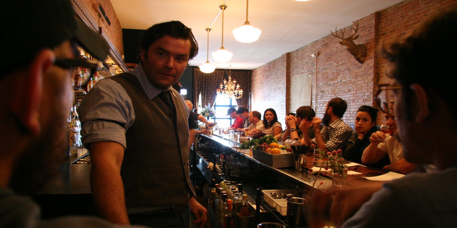 Michigan bar, restaurant owners react to order on indoor service