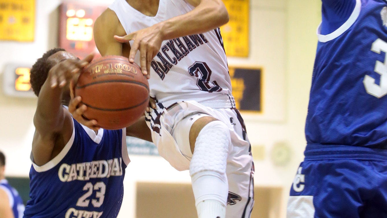 La Quinta Cathedral City's late surge