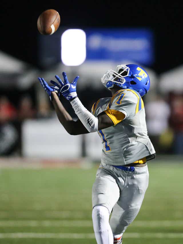 No 3 Tupelo Beats No 6 Brandon Behind A Solid Offense And Defense