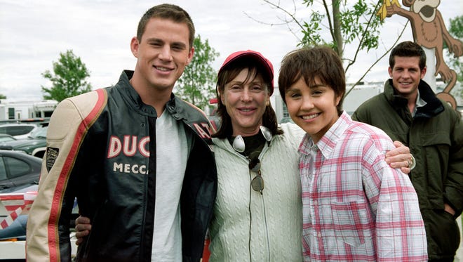 10 Crazy Things That Happen In She S The Man 10 Crazy Things That Happen In She S The Man