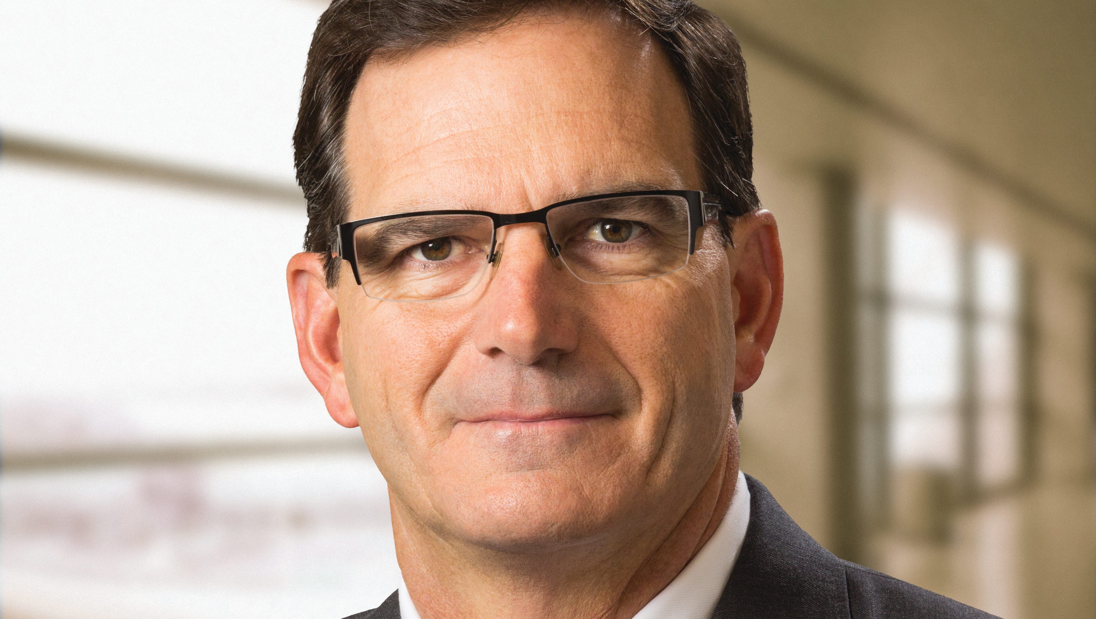 Oshkosh Corp. leader shift billed 'seamless'