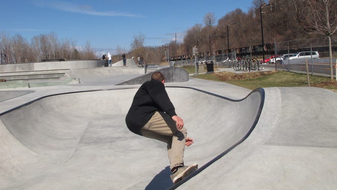 Skateboarder Andrew Bock, a freshman at UVM, warms up Saturday on the "little bowl" at the waterfront skatepark in Burlington on April 9, 2016.