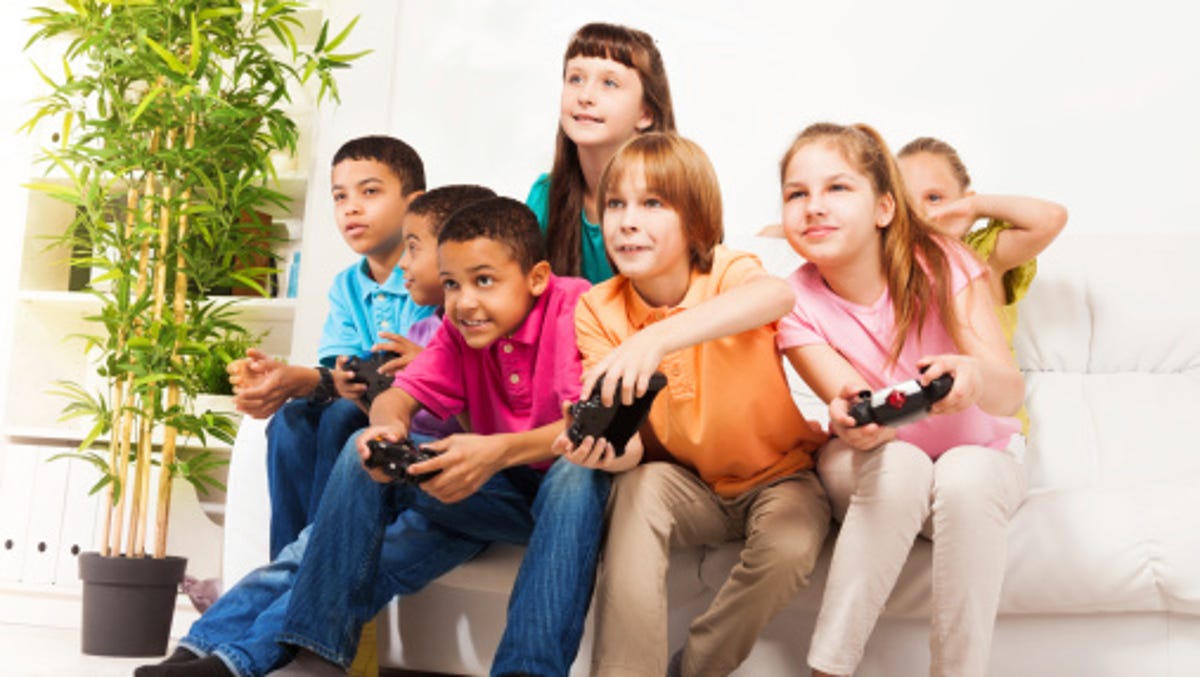 Study Finds Children Who Play Video Games an Hour or Less a Day are Most  Well-Adjusted