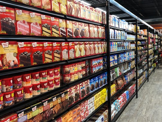 Food Emporium, long delayed, replaces Marlboro A&P supermarket