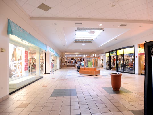 Fond Du Lac Wi >> Forest Mall holds bazaar Fond Du Lac Wi >> Forest Mall holds bazaar