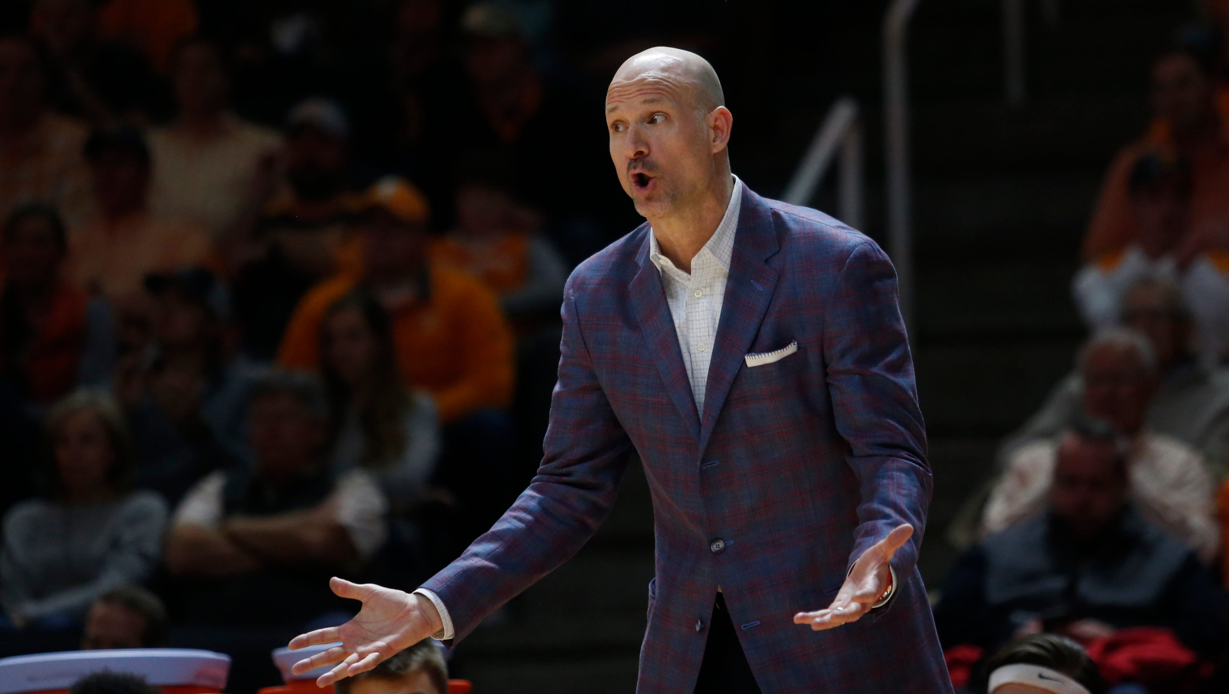 Coronavirus Ncaa Basketball Teams Finding Coaches During Pandemic
