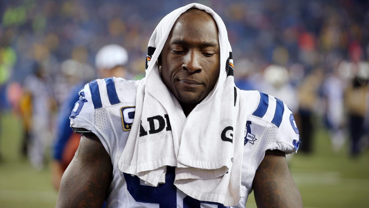 No One Saw This Coming: Patriots Beat Colts in the Final Clash