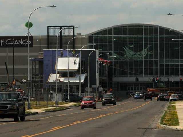 Eastview Mall And Destiny Usa Adjust To New Normal Here S What Shoppers Can Expect