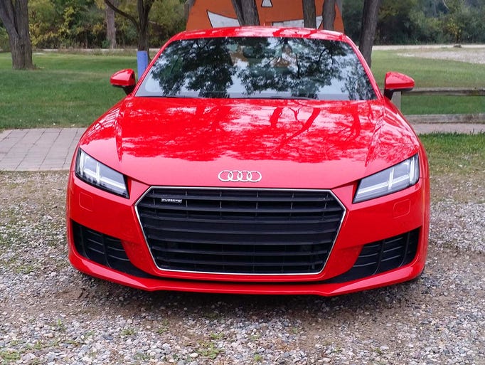 Audi offers optional headlights with LED technology