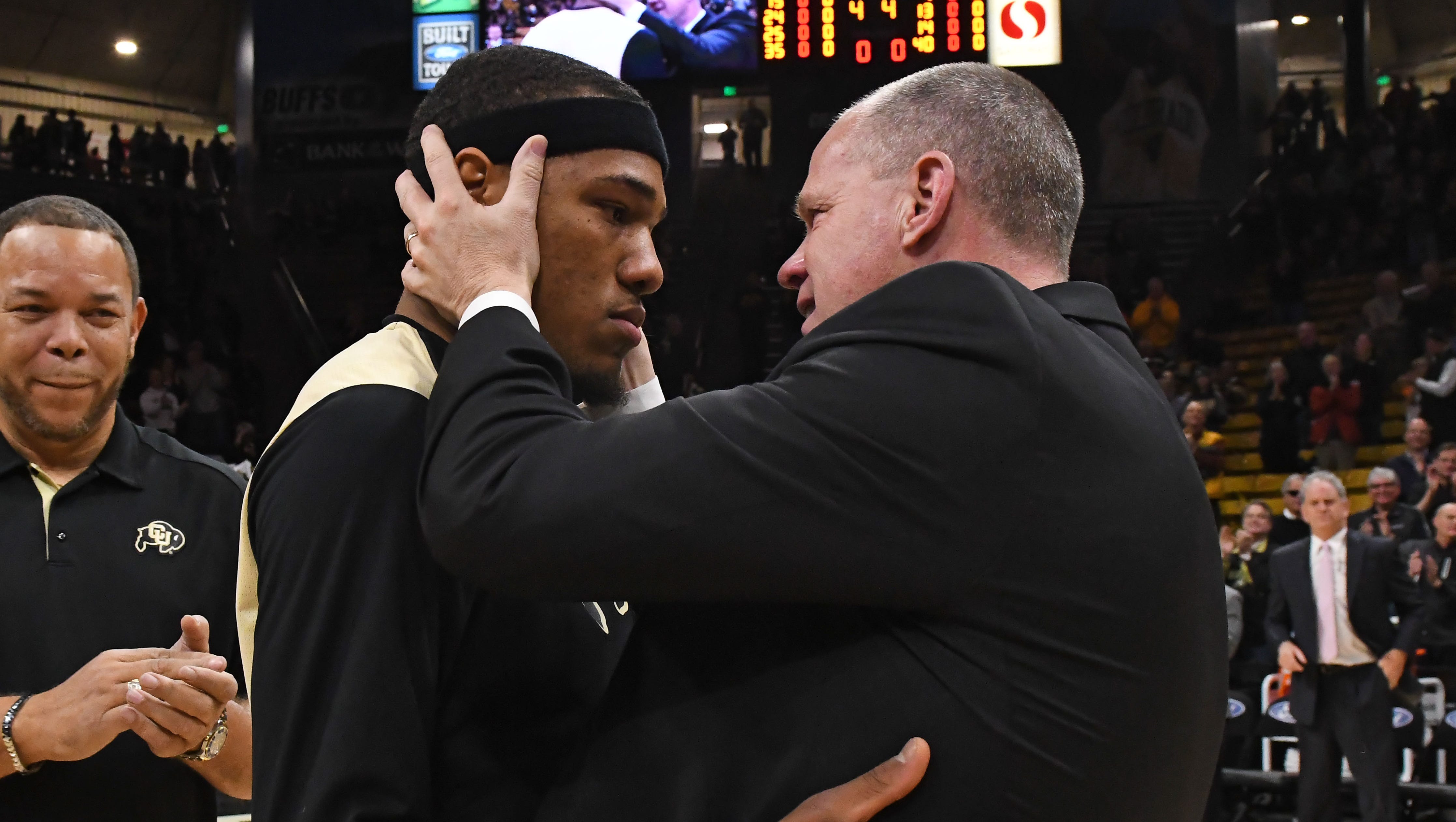 Men S College Basketball Five Bonuses In Play For Coaches