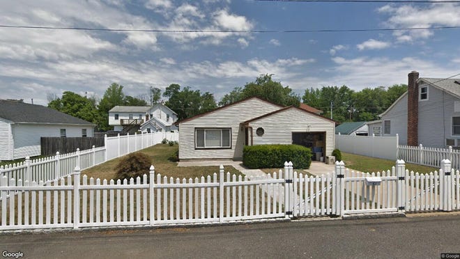 This Google Street View image shows the approximate location of 61 Irving Place in Middletown. The property at this address changed hands in May 2019, when  Nancy B Hennessey  bought the property from  Michelina Vandroth  for $285,000.