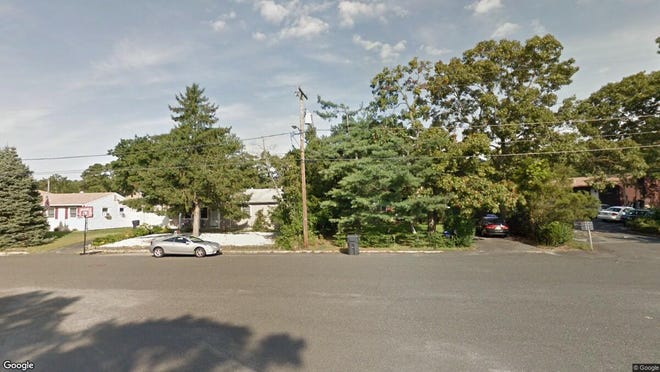 This Google Street View image shows the approximate location of 313 16th Ave{dot} in Brick. The property at this address changed hands in May 2019, when  Dana Lynn Farrell  and  C J Maine   bought the property from Jamie and Thomas M Kerr  for $240,000.