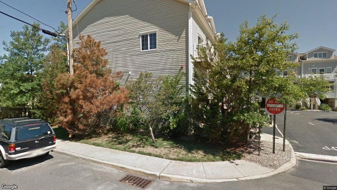 This Google Street View image shows the approximate location of 16-2 Beach Blvd{dot} in Highlands. The property at this address changed hands in April 2019, when  Ryan John Toth and  Lauren Ann Sheridan  bought the property from  Lauren Rozzelle  for $348,000.
