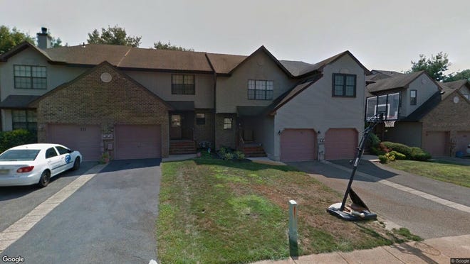 This Google Street View image shows the approximate location of 333 Oak Knoll Drive in Manalapan. The property at this address changed hands in September 2019, when new owner bought the property for $350,000.