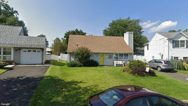 This Google Street View image shows the approximate location of 17 Linda Ave. in Woodbridge. The property at this address changed hands in January 2020, when new owner bought the property for $180,000.