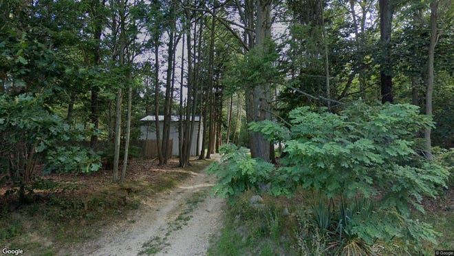 This Google Street View image shows the approximate location of 294 Metedeconk Trail in Jackson. The property at this address changed hands in January 2020, when new owner bought the property for $326,400.