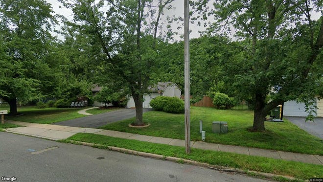 This Google Street View image shows the approximate location of 1224 Del Mar Road in Lakewood. The property at this address changed hands in January 2020, when new owners bought the property for $346,000.