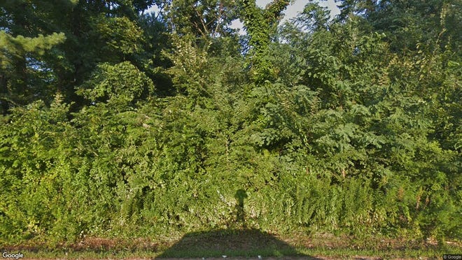 This Google Street View image shows the approximate location of 4 Dorset Road in Woodbridge. The property at this address changed hands in January 2020, when new owners bought the property for $495,000.