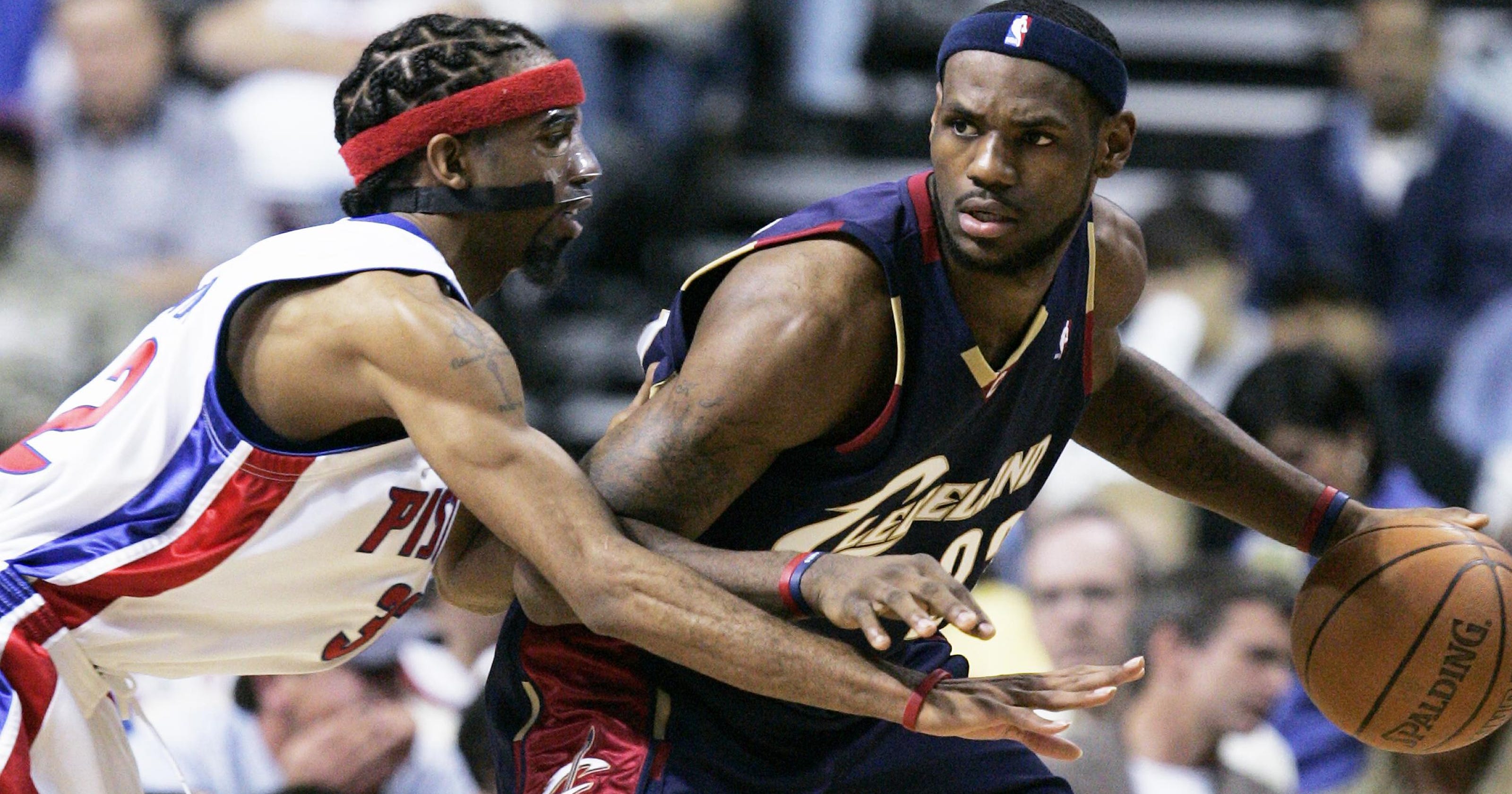 “LeBron James 2006 Detroit Pistons”的图片搜索结果