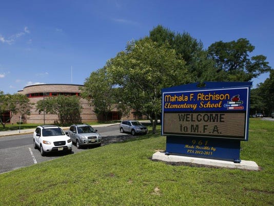 Beck: Bill causes 'civil war' over Earle students Beck: Bill causes 'civil war' over Earle students