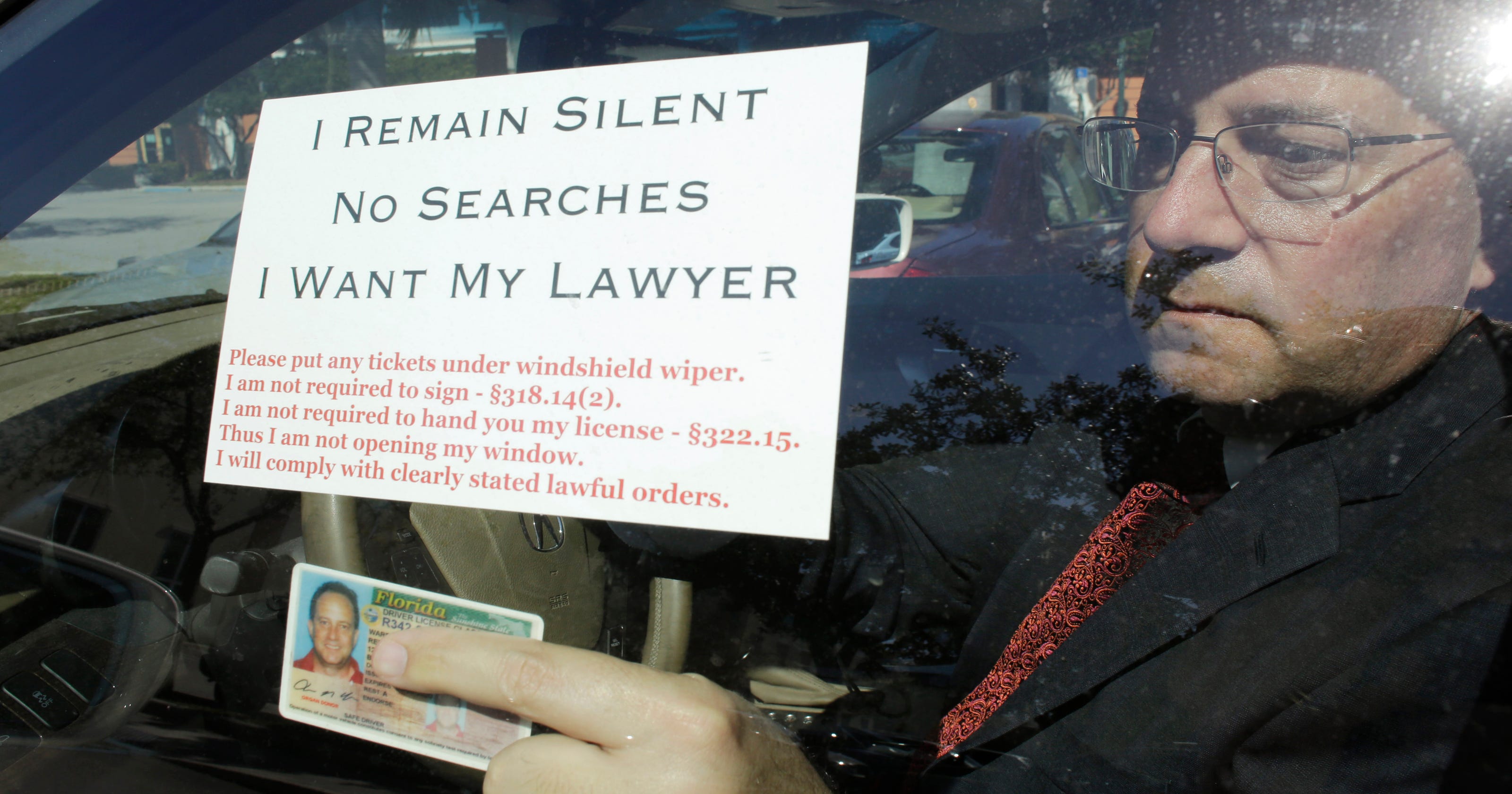Some Floridians are keeping windows rolled up at DUI checkpoints