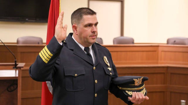 Jeremy Alsup is sown in as the chief of the Columbia Police Department on March 30, 2020.