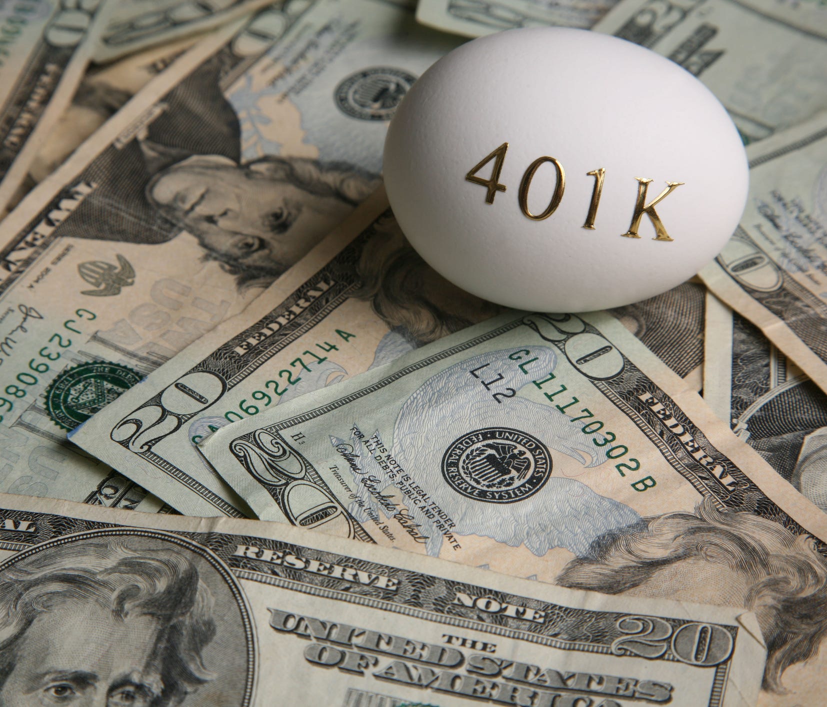The number of Fidelity 401(k) accounts with a balance of $1 million or more jumped to 133,000 in the third quarter of 2017, up from just 89,000 a year earlier.
