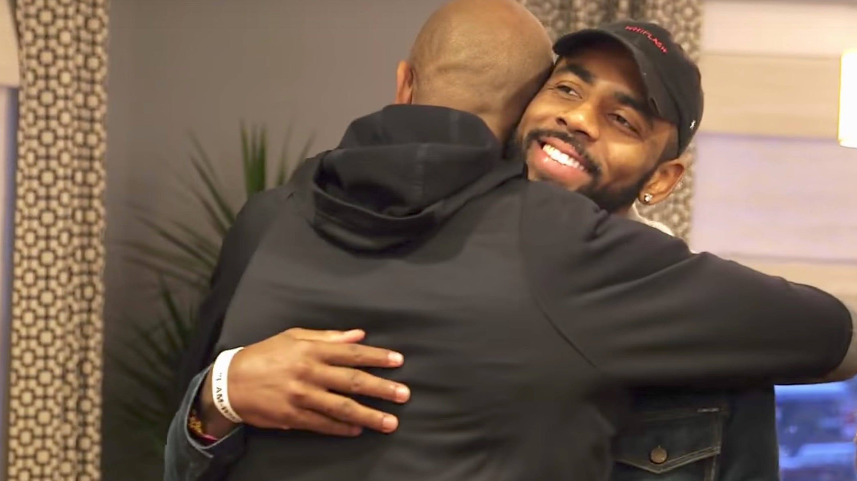 Kyrie Irving surprises dad with home renovation3200 x 1680