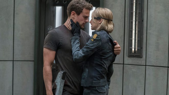Four (Theo James) and Tris (Shailene Woodley) in "The Divergent Series: Allegiant."