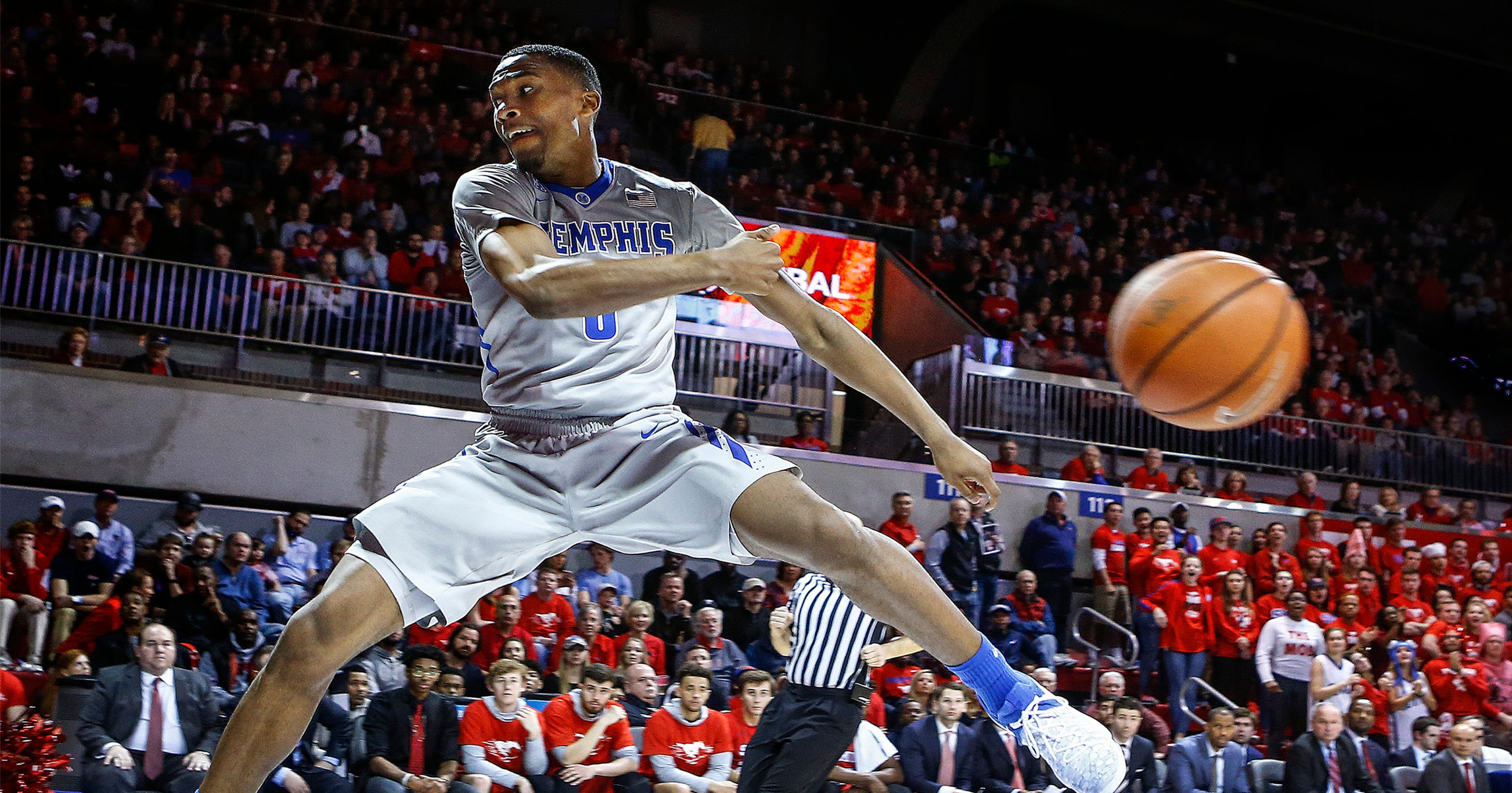Memphis Tigers men's basketball picked to finish ninth in preseason AAC