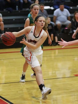 Logan Flood and the Republic girls basketball team hold the No. 1 ranking in Missouri Class 5 basketball for a second consecutive week.