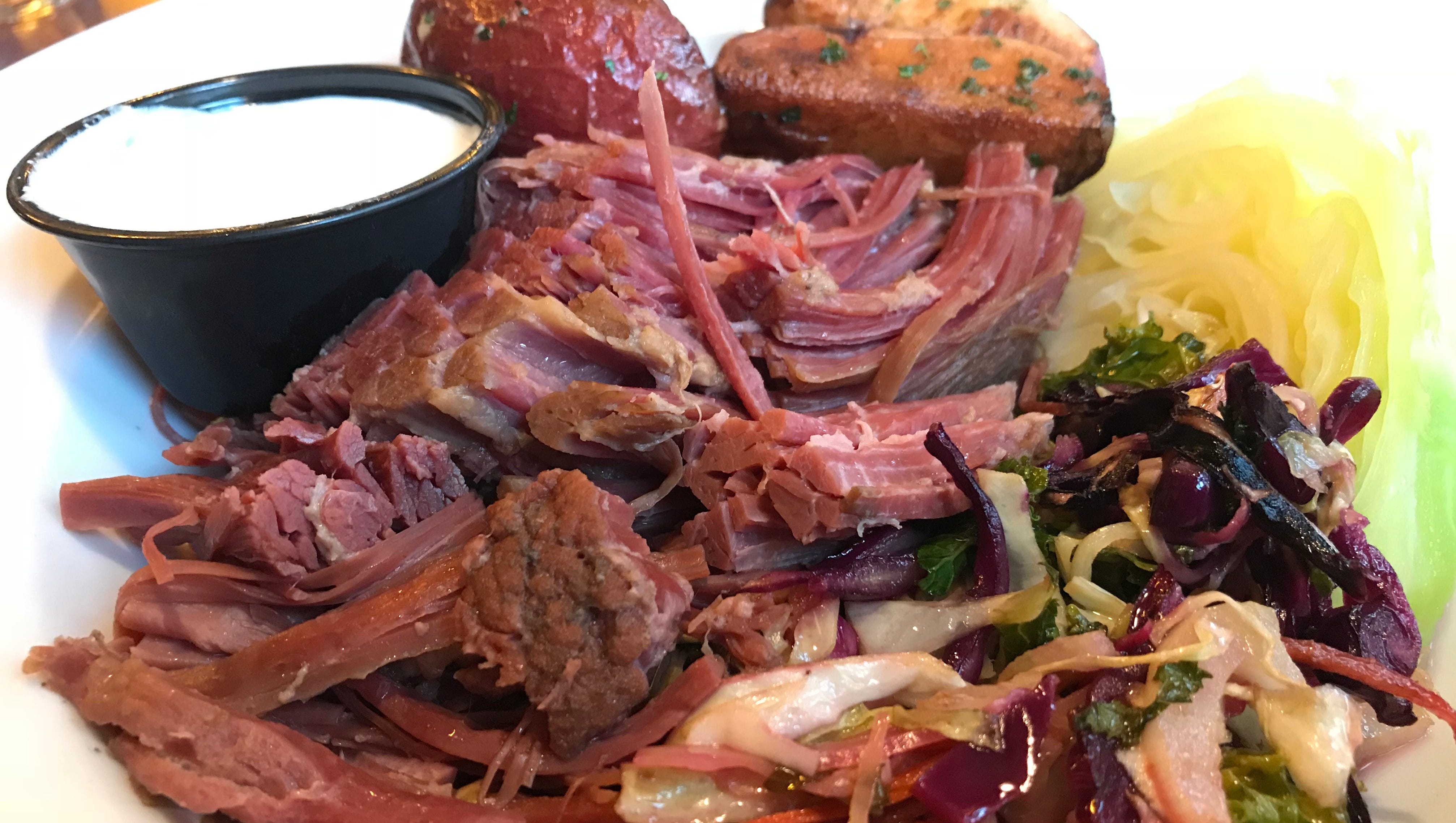 How three Green Bay-area bars are doing St. Patrick's Day ...