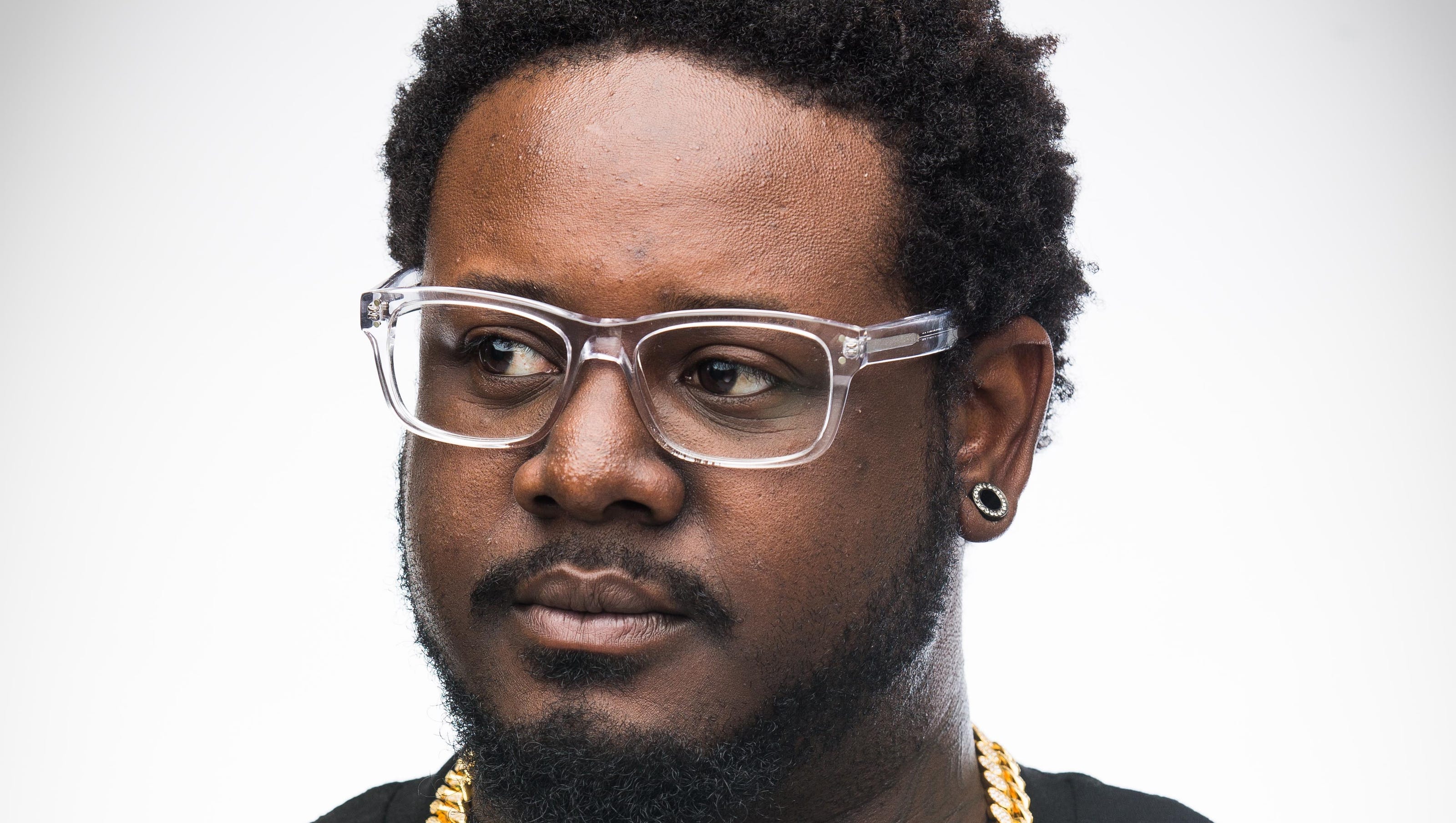T-Pain shares stories behind 10 of his biggest hits(00)