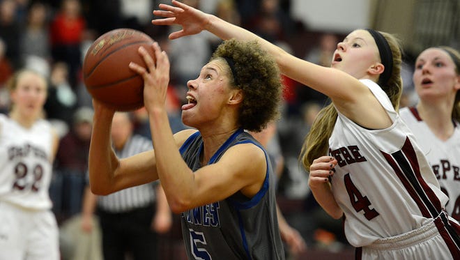 Talents Go Beyond Court For Southwest S Hiedeman