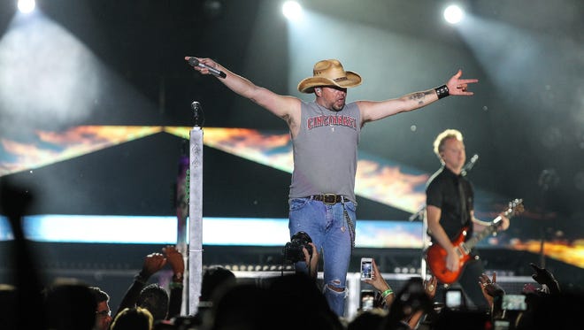 Jason Aldean performs Saturday night during a show at Great American Ball Park.