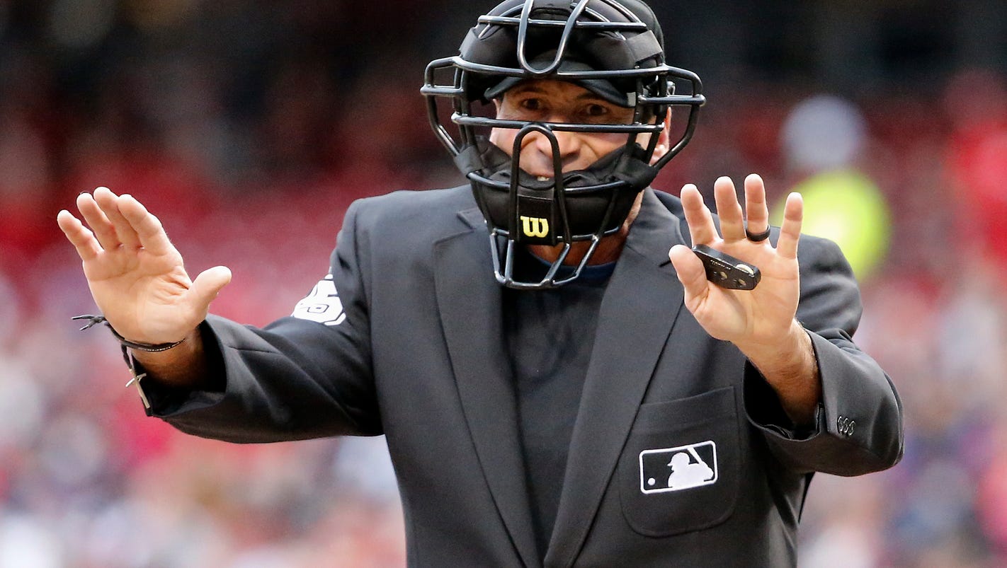 2017 Mlb Umpire Media Guide gatorlinoa