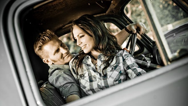 Rory Feek Shares His Wife S Life In To Joey With Love
