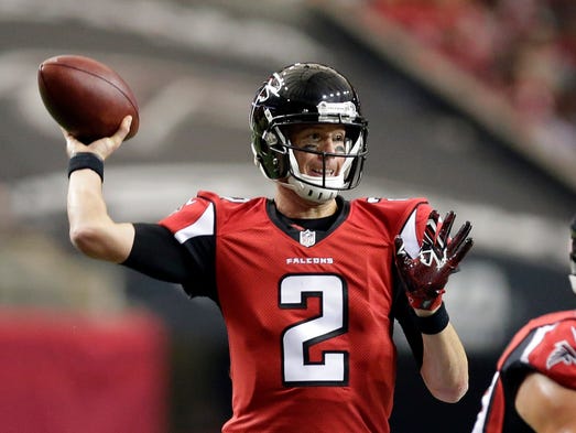 Atlanta Falcons quarterback Matt Ryan (2) finds an